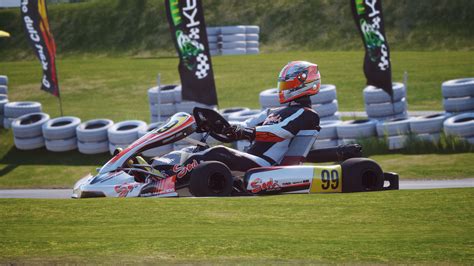  KartKraft: An Electrifying Celebration of Karting Mastery!