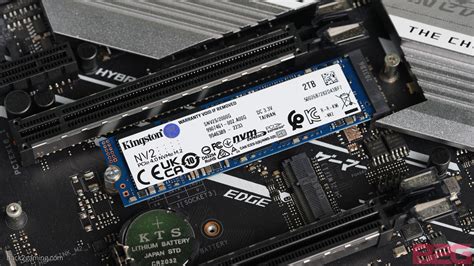 nvme m.2: 디지털 시대의 새로운 혁명, 그리고 그 너머의 이야기